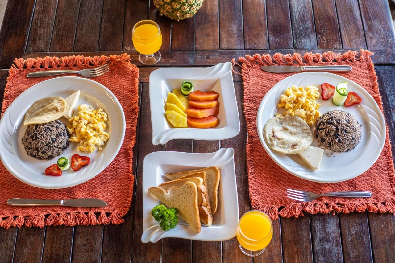 Hotel Hacienda Del Mar Puerto Carrillo Eksteriør billede