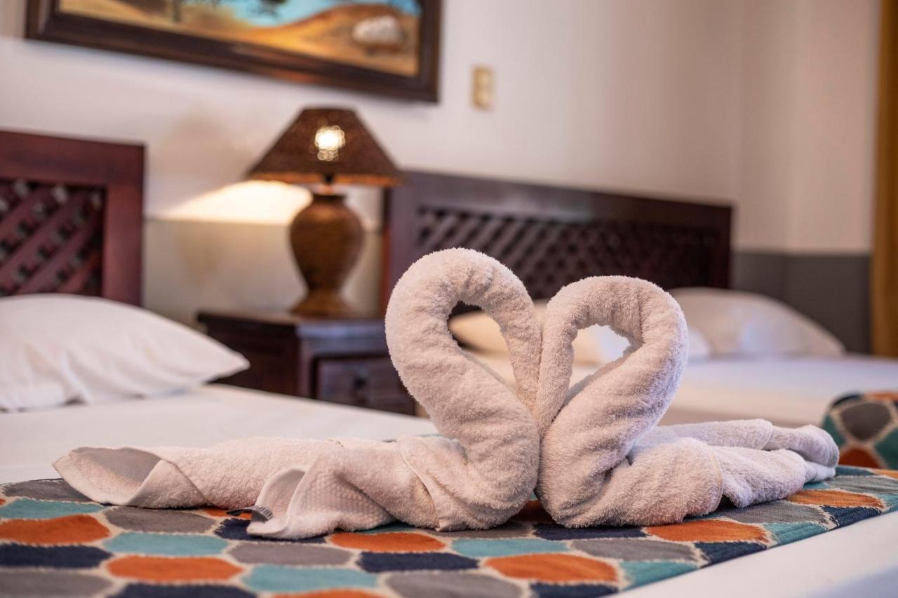 Hotel Hacienda Del Mar Puerto Carrillo Eksteriør billede